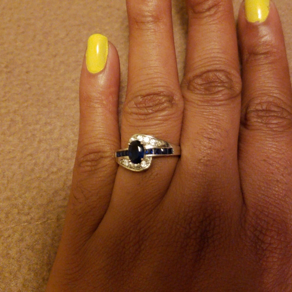 Blue Gemstone Ring - Picture 2 of 2
